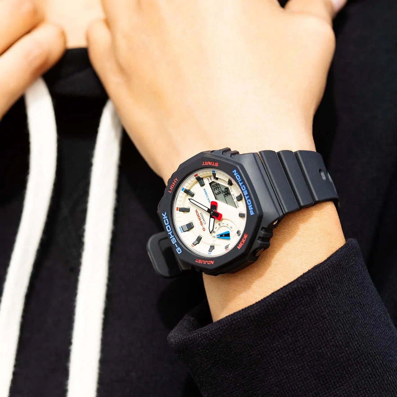 Reloj G-Shock deportivo correa de resina GMA-S2100WT-1A
