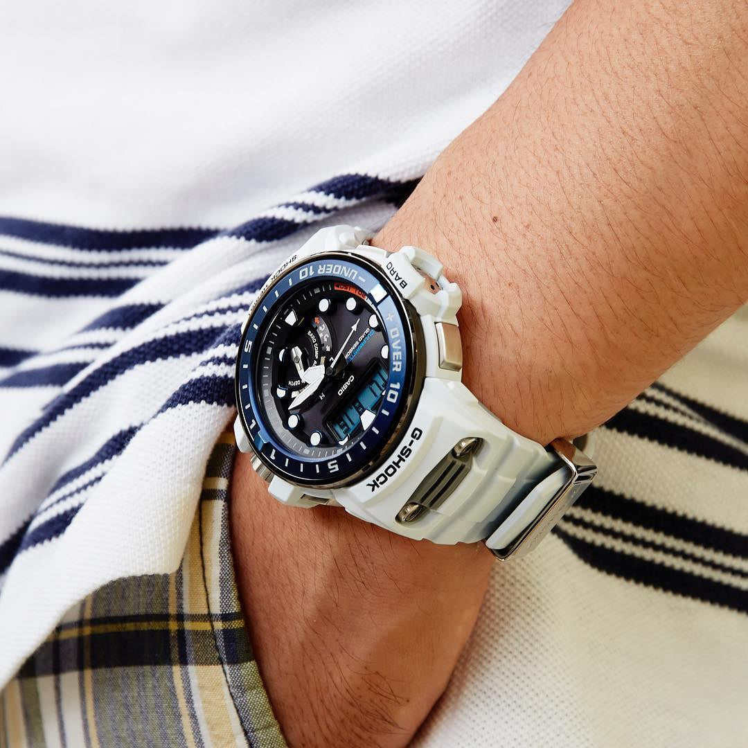 Reloj G-Shock deportivo correa de resina GWN-Q1000-7A