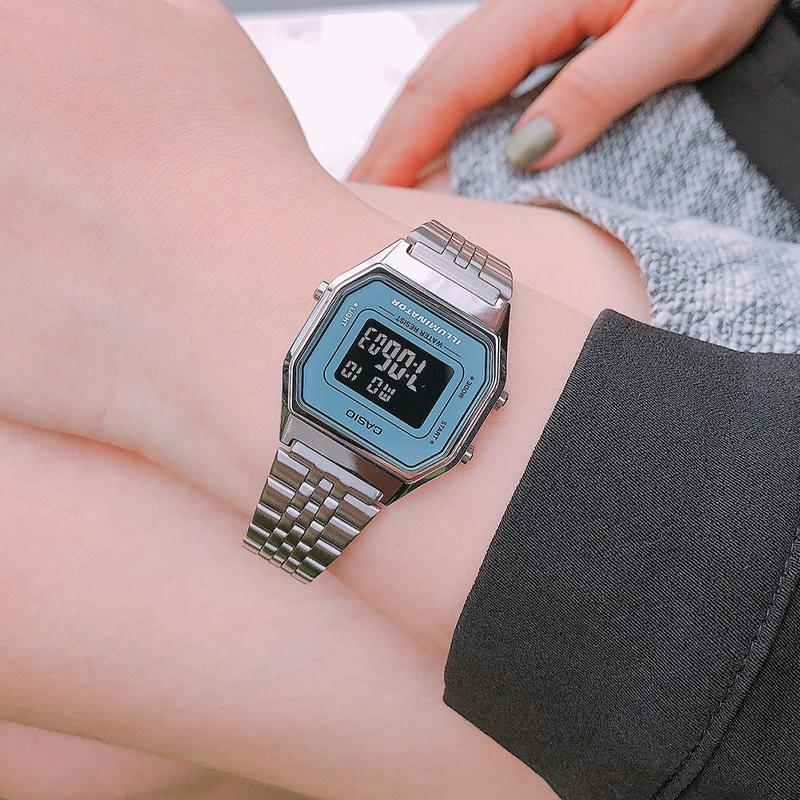 Reloj Vintage casual correa de acero inoxidable LA-680WA-2B