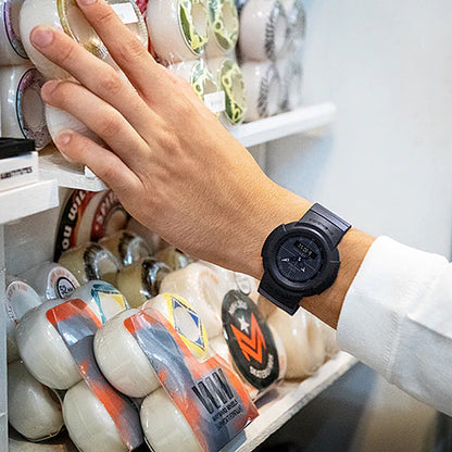 Reloj G-Shock deportivo correa de resina AW-500BB-1E