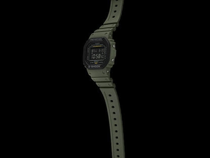 Reloj G-Shock deportivo correa de resina DW-5610SU-3