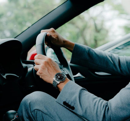 Reloj Edifice casual correa de acero inoxidable ECB-20D-1A