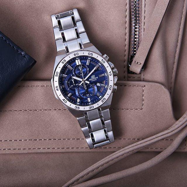 Reloj Edifice casual correa de acero inoxidable EFR-564D-2AV
