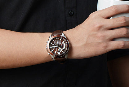 Reloj Edifice casual correa de cuero EFV-550L-5AV