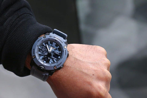 Reloj G-Shock deportivo correa de resina GA-2000SU-2A