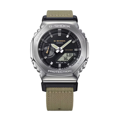 Reloj G-Shock edición Utility Metal deportivo correa de tela GM-2100C-5A