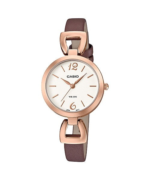 Reloj casual correa de cuero LTP-E402PL-7AV
